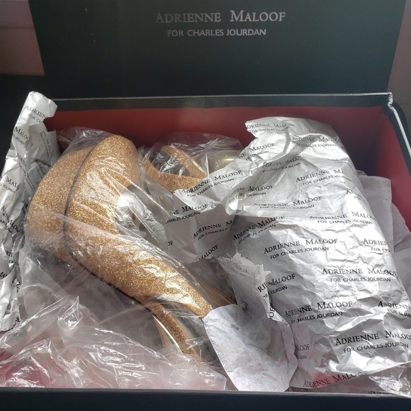 Adrienne Maloof for Charles Jourdan Gold Platform Slingback Stilettos Sz 9.5 - Picture 10 of 12